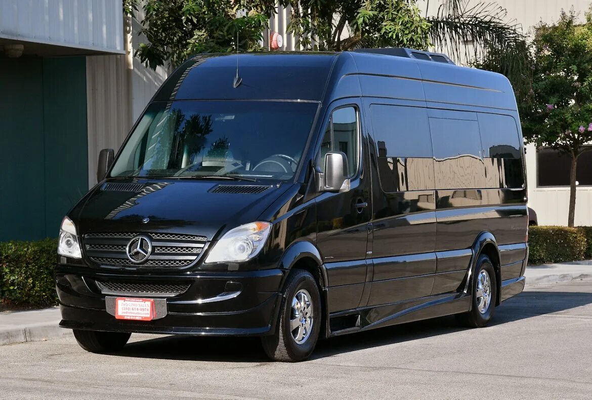 Спринтер класс. Мерседес Спринтер 2500. Мерседес Спринтер 2011. Mercedes-Benz Sprinter 2011. Мерседес Спринтер 2011 дизель.