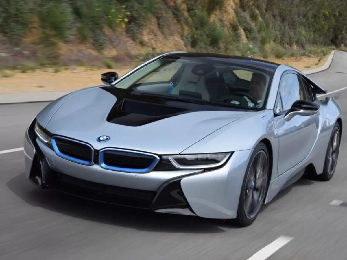 БМВ i8 2021. BMW i8 черная. BMW i8 Hybrid. БМВ i8 2022. Bmw m hybrid