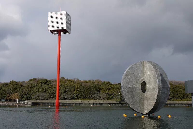 парящие фонтаны. парящие фонтаны. фонтан в осаке. фонтан портленд орегон сша. фонтан парящий камень в кирове.