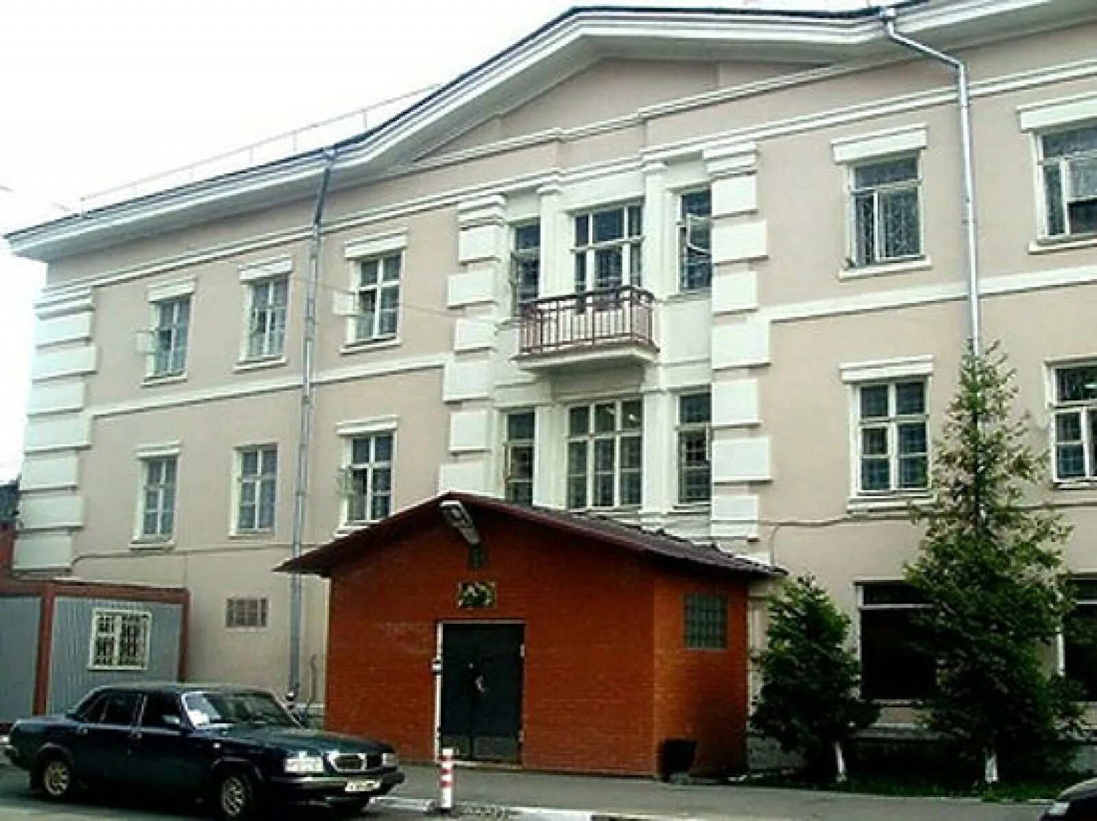 Улица маросейка 11 гимназия глюка. Новинский бульвар 11а строение 1. Большая никитская улица, дом 4. Ул. Новая басманная 4-6 стр 3.