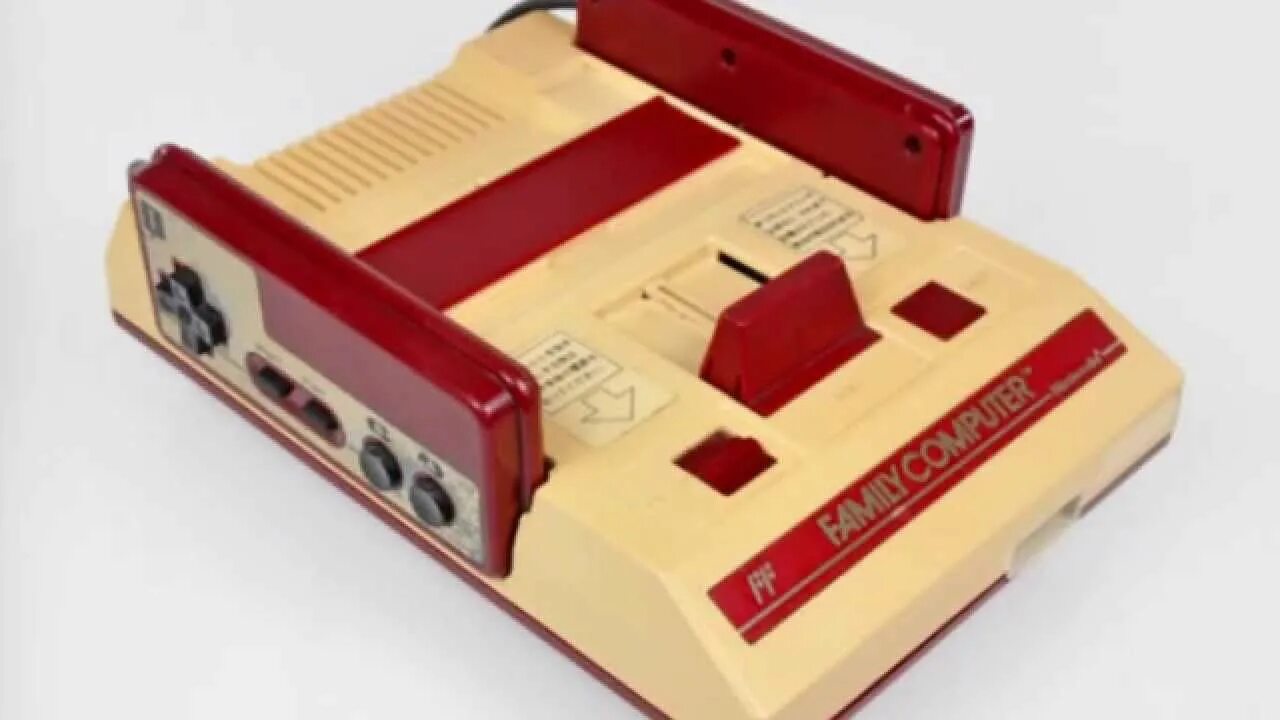 Nes famicom. Нинтендо фамиком. famicom 1983. нинтендо консоль старая. nintendo entertainment system 1983.