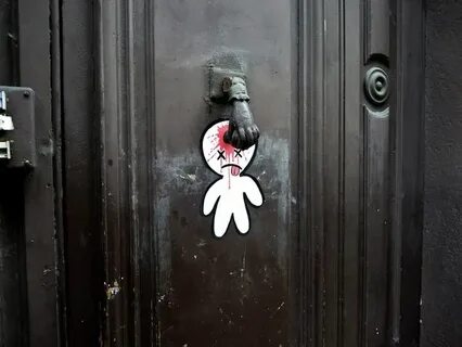 Дверь мяч