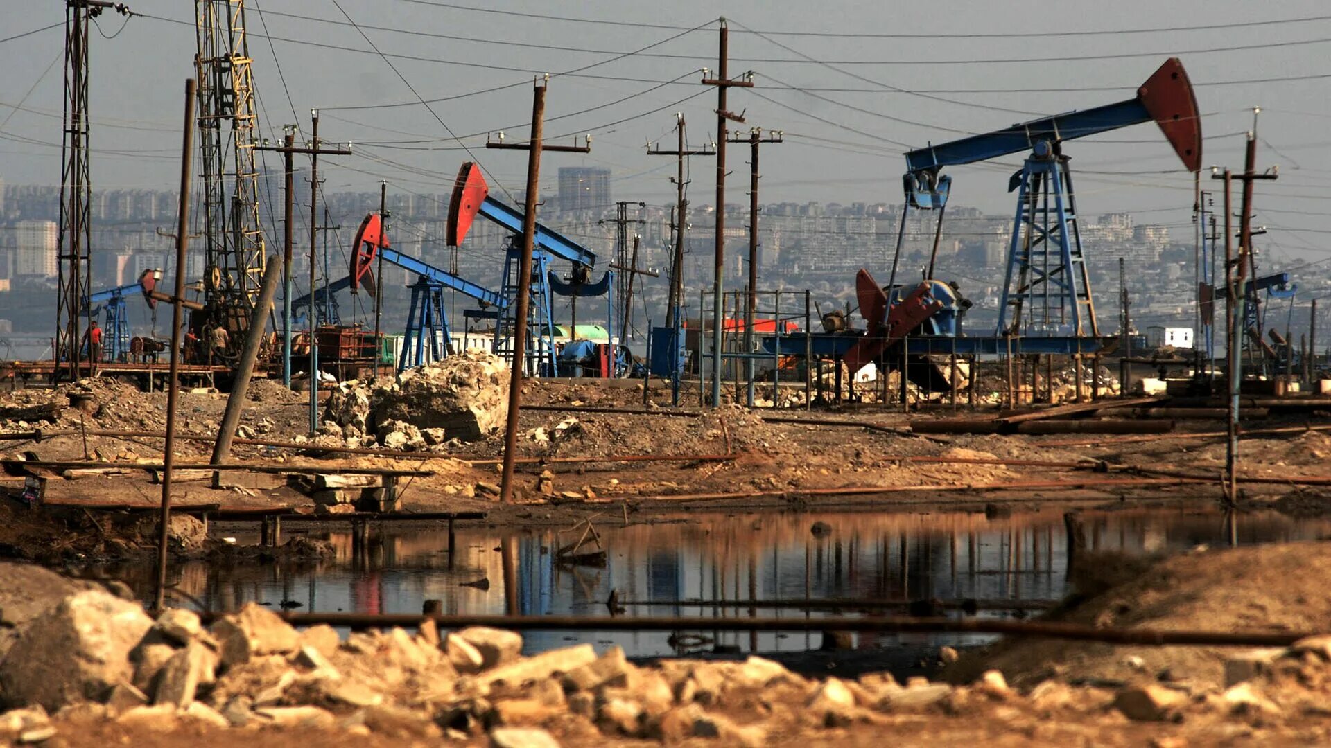 Экологические проблемы нефтяной и газовой промышленности. Добыча нефти. Нефть промышленность. Экология в нефтяной отрасли. Экологические проблемы нефтедобычи.