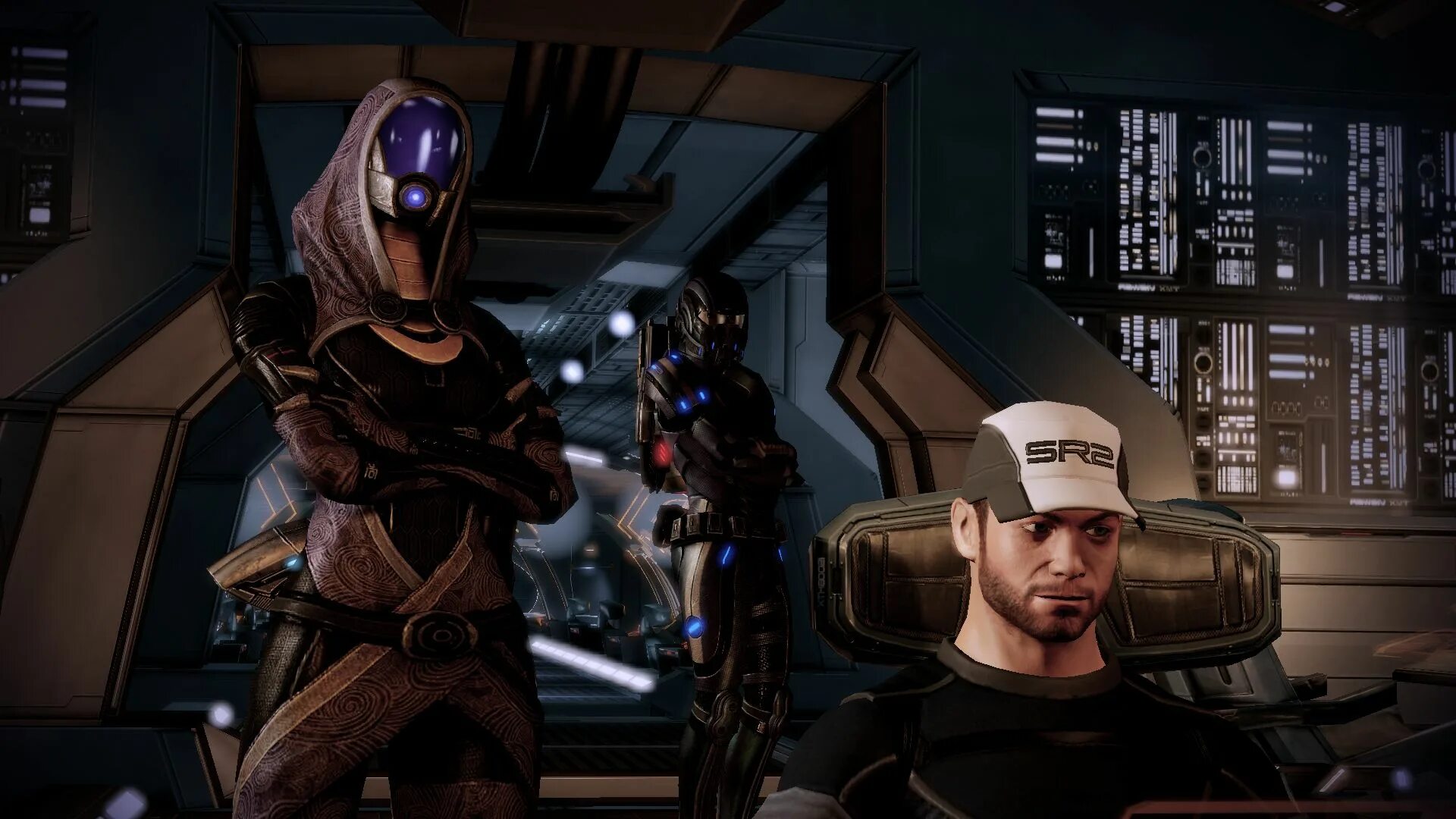 Лучше mass effect mass effect 2. Mass effect 2 (2010). mass effect 1. mass effect 2 команда. mass effect и mass effect 2.
