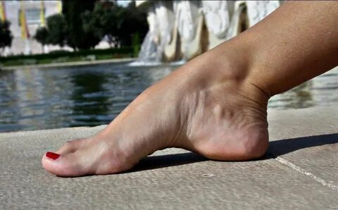Foot leaking