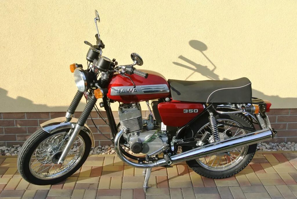 Ява 350 640 retro. Jawa 350/634 retro. Ява 350 replica. Jawa 350 640 replica. Ява реплика.