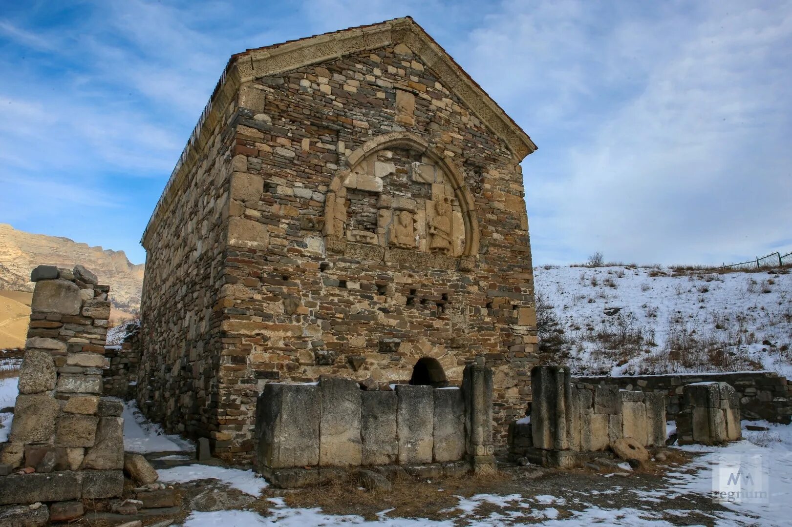 Тхаба ерды. Храм тхаба-ерды. Ингушский храм тхаба-ерды. Христианский храм тхаба-ерды ингушетия. Древний христианский храм в ингушетии.