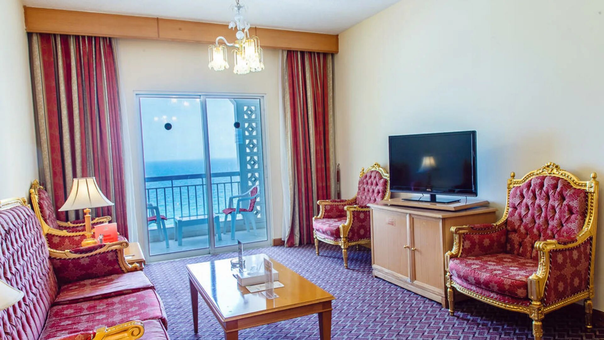 Эмираты шарджа карлтон. Отель sharjah carlton hotel 4. шарджа / sharjah sharjah carlton hotel 4*. sharjah carlton hotel 4 **** (шарджа бич). sharjah carlton hotel 4* пляж.