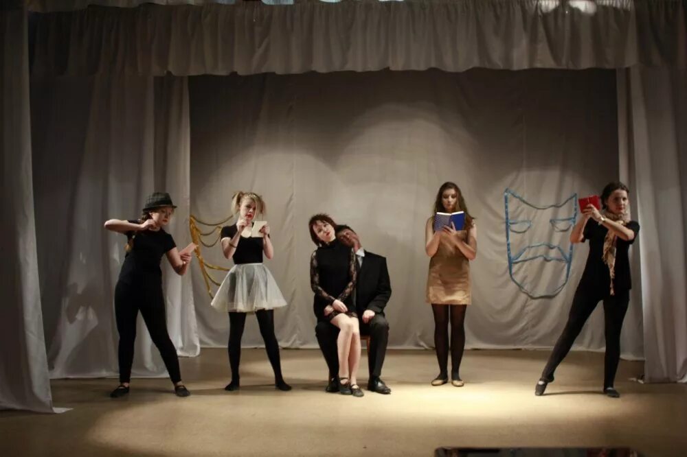 форма вгувт казань. мгик студенты. театральный институт в санкт-петербурге на моховой. актерское после 9 класса спб. актерское после 9 класса спб.