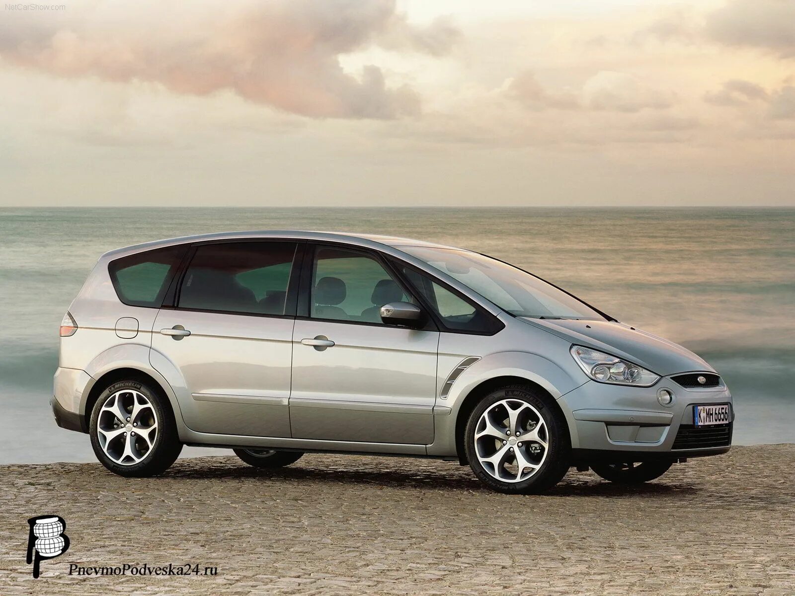 Купить форд фокус с макс. Ford s Max 2.5. Форд s-Max 2.0. Форд с-Макс 2008 1.8. Форд фокус с Макс 2007.