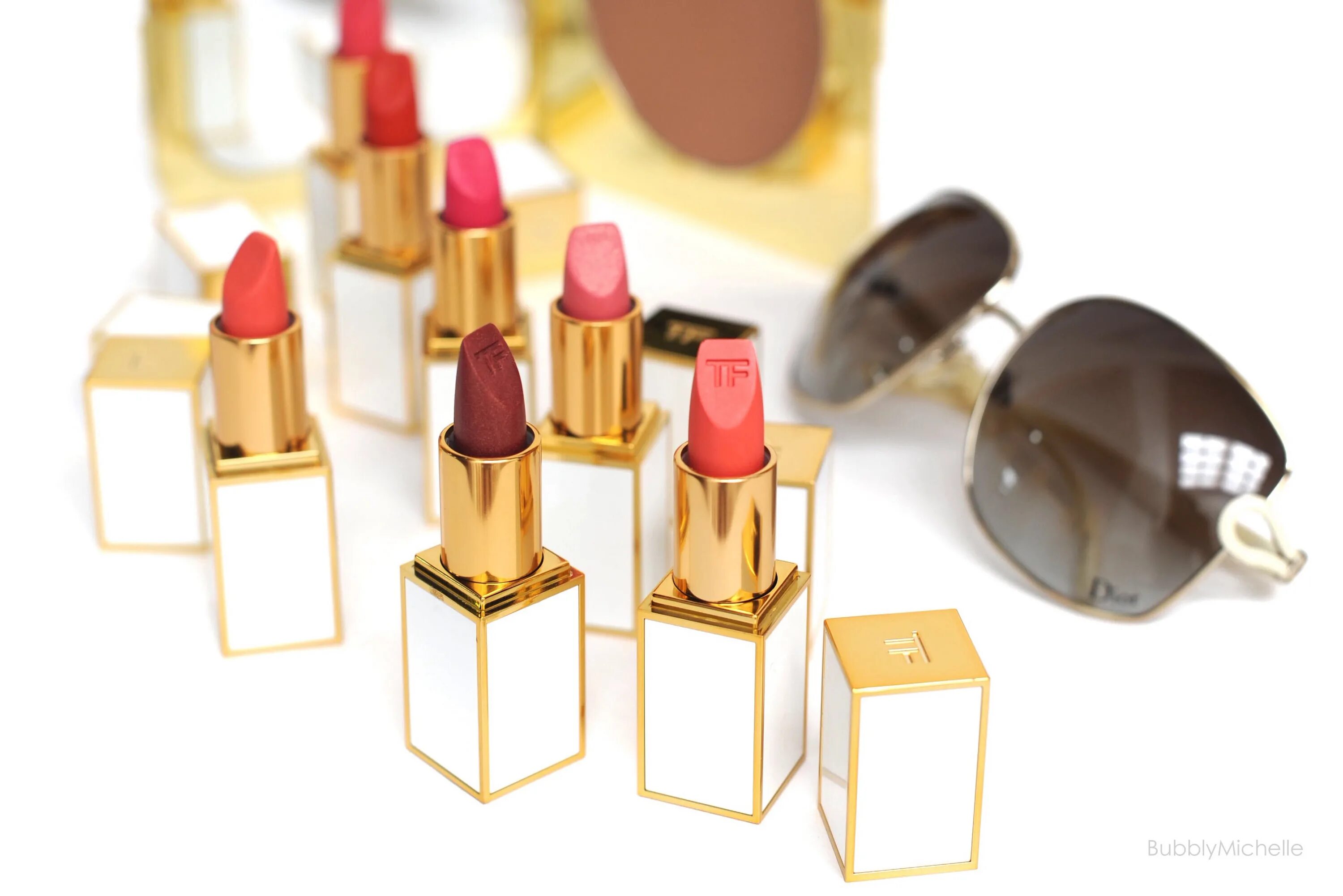 Tom ford sunlit rose. Tom ford soleil lip balm. Tom ford sunlit rose lip balm 01 sunlit rosy. Tom ford soleil помада. Тушь tom ford soleil.