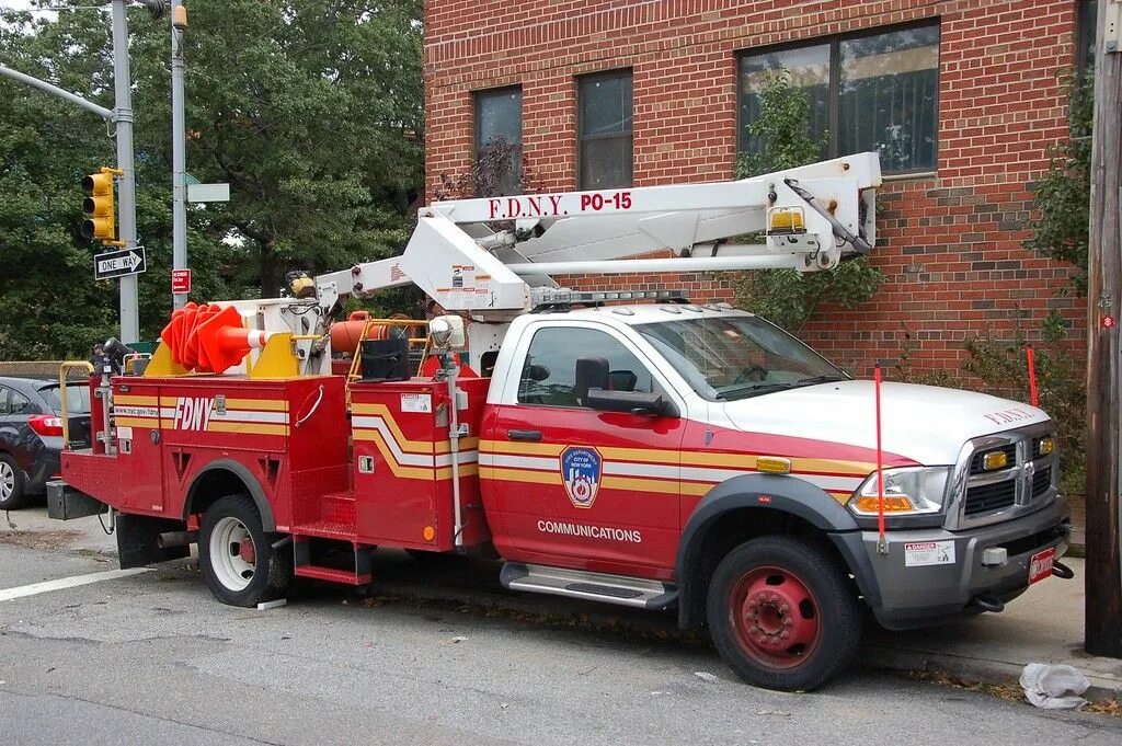 Fire truck police car. FDNY ems. FDNY Fire Equipment. Chevrolet Coe Fire Truck. Fire Department Passenger ems car.