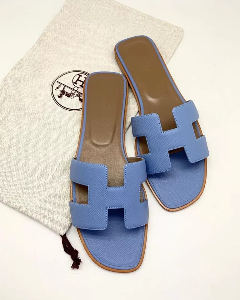 Шлепки hermes. Тапки гермес женские. Шлепки гермес женские 2022. Шлепки hermes. Шлепки эрмес.