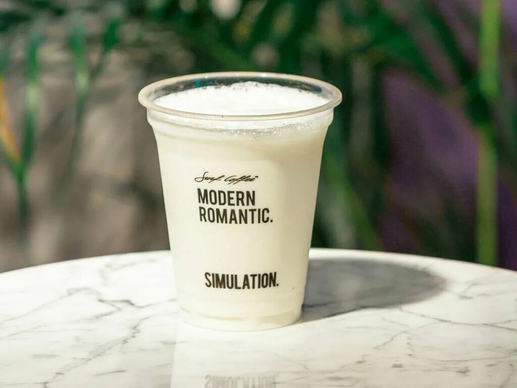 Surf coffee x flow. Кофе из surf coffee. стаканчик из surf coffee. surf coffee x lovely. surf coffee east west.