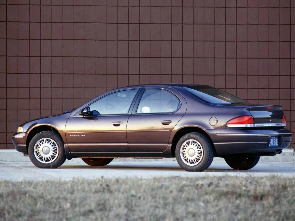 Крайслер 2000 года. Chrysler Cirrus 2000. Chrysler Cirrus 1994. Крайслер Циррус 2000. Chrysler Cirrus 1995.