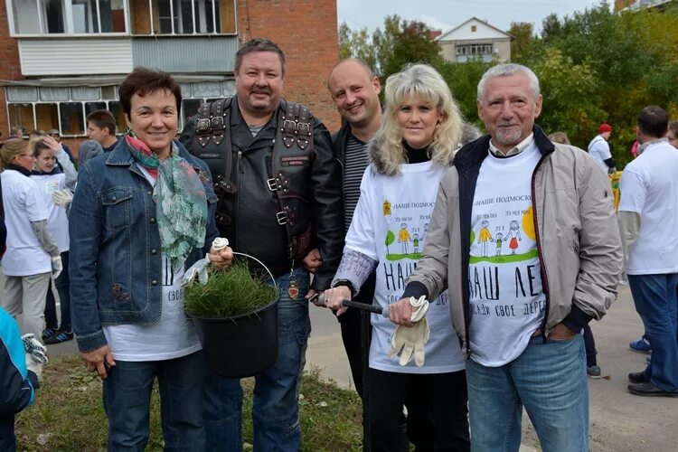 Пос Глебовский Истринский район. Истра поселок Глебовский. ДК Глебовский Ярославский район. Пос Глебовский Истринский район группа. Подслушано глебовка новая