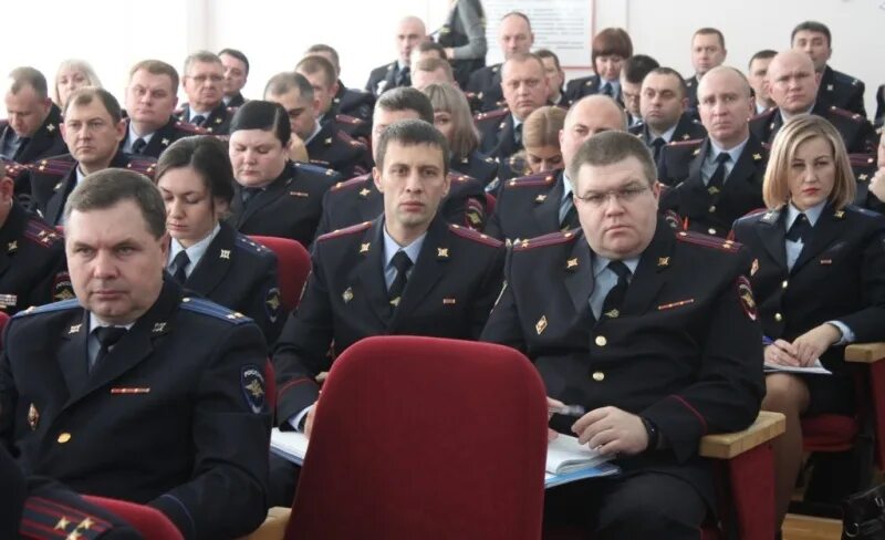 Уво по самаре. Сотрудник мвд. Сотрудники мвд россии. Сафронов мвд самара. Щелочкова мвд самара.