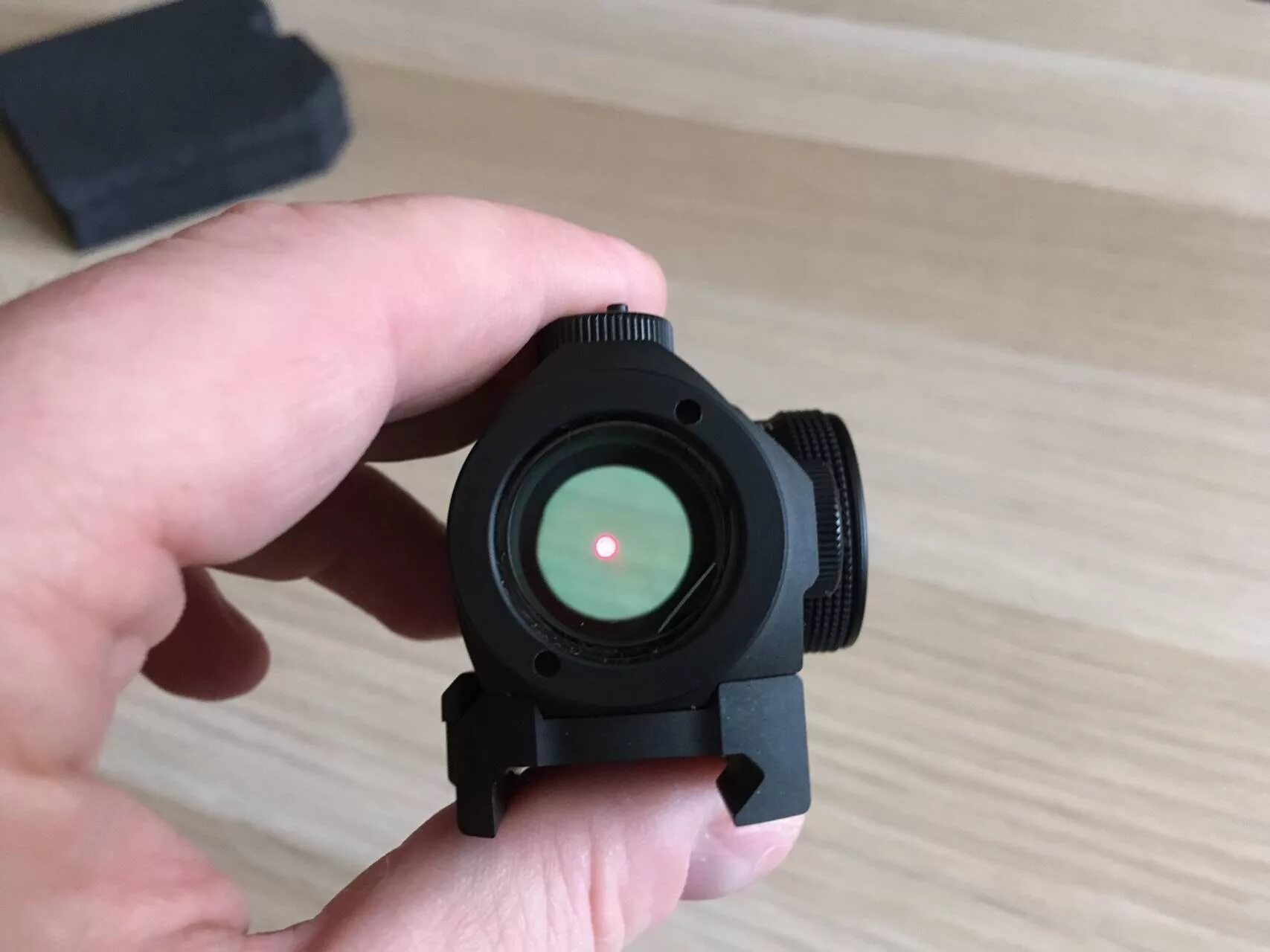 Микро т. Aimpoint Micro t-1. Прицел Aimpoint Micro t-1. Micro t1 коллиматорный прицел. Aimpoint Micro h1 t1.