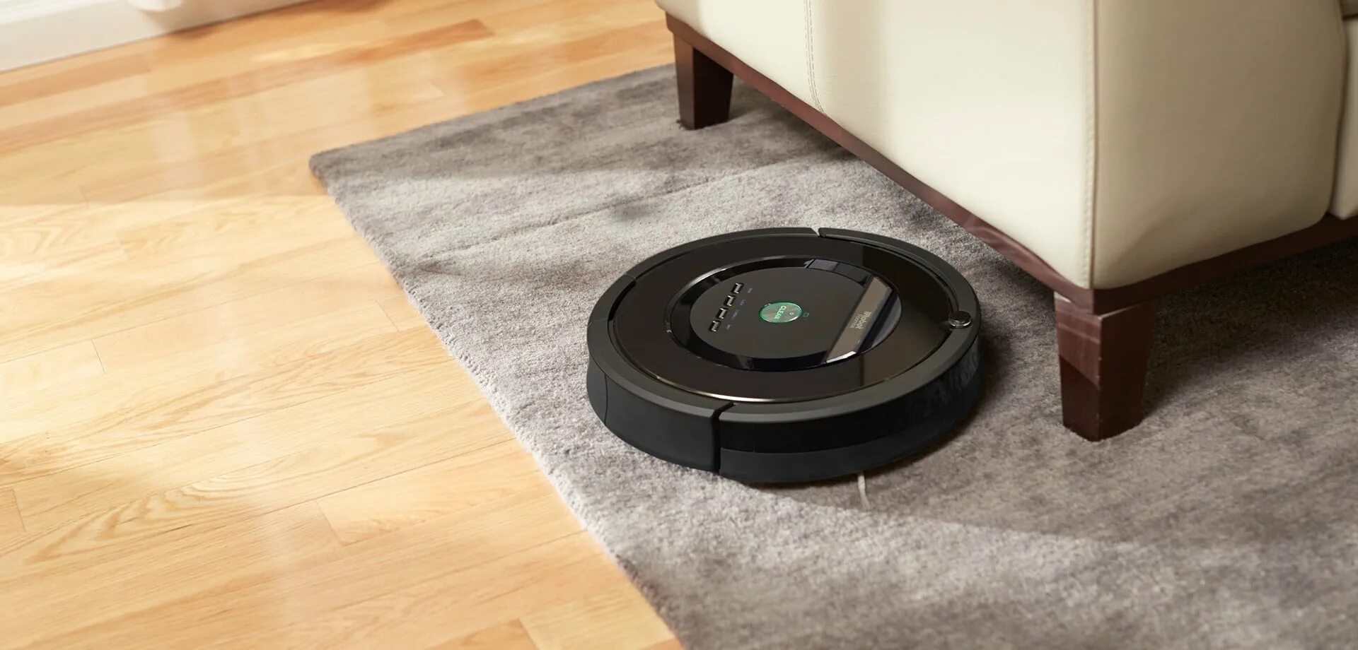 Бывает робот пылесос. Робот пылесос Roomba 880. IROBOT Roomba 800. Робот пылесос Румба. Робот пылесос Vacuum Cleaner.