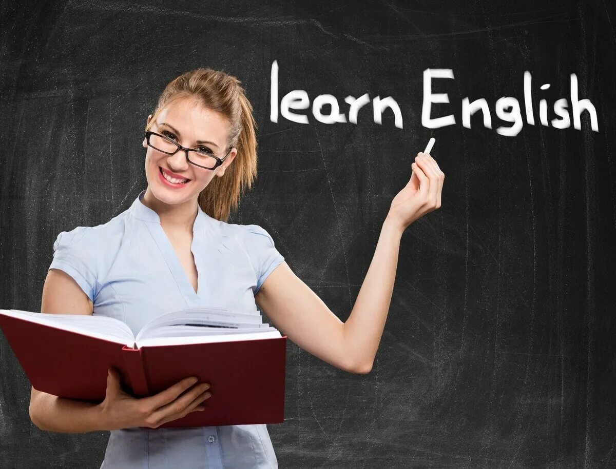 Помогают выучить английский язык. Выучить английский. Преподаватель английского. Урок английского языка. Английский язык фото.