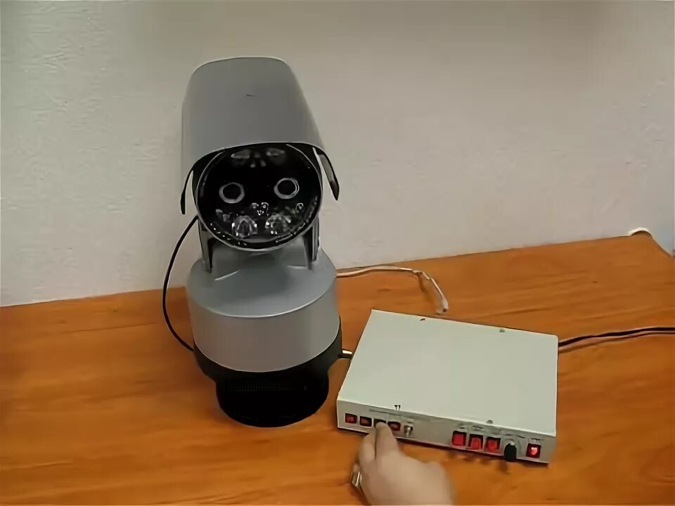 Поворотный механизм для камеры видеонаблюдения. Приводов камера. Крепеж для камеры видеонаблюдения. Серво подвес для fpv камеры. Камера cnc.