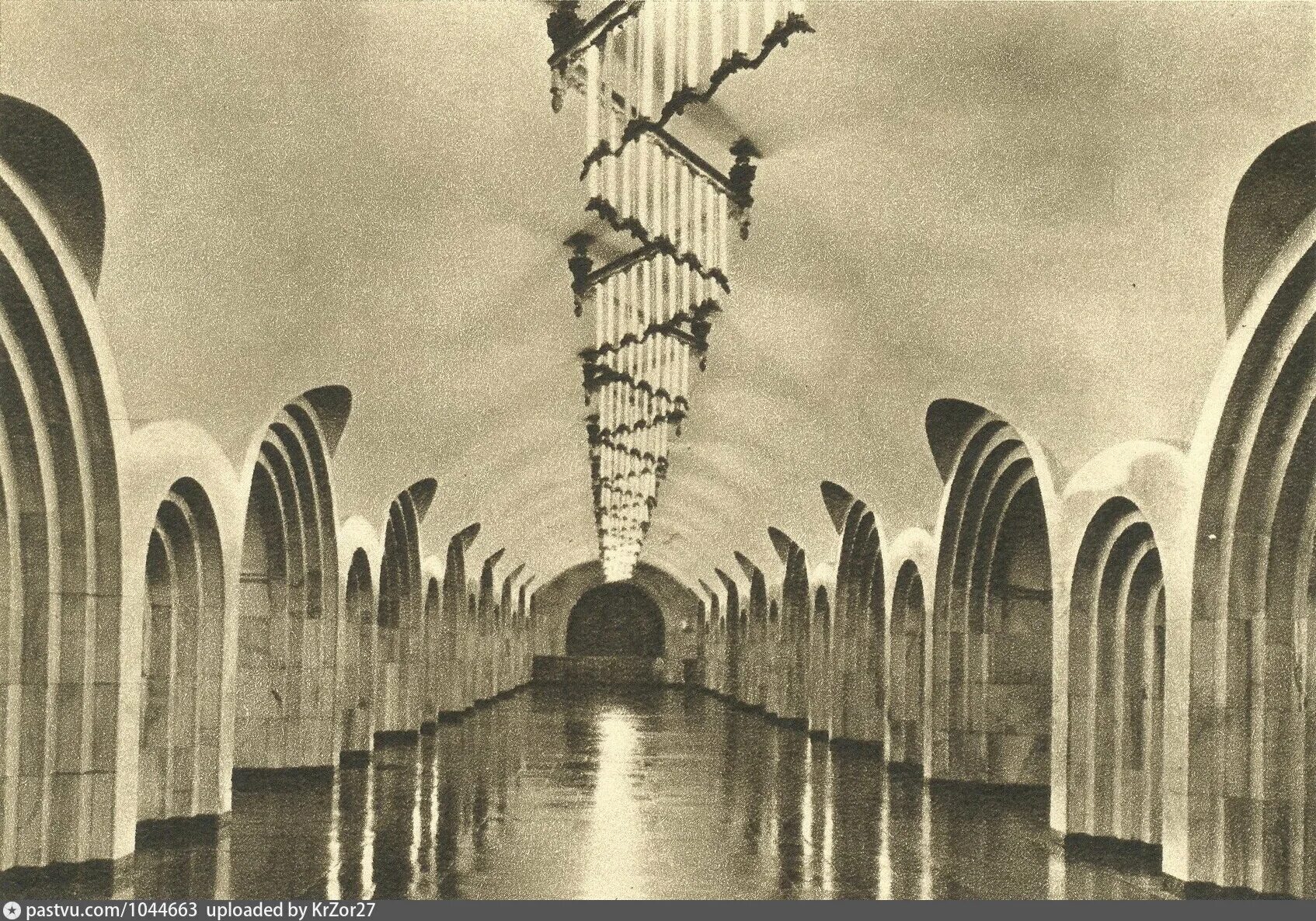 Метро Добрынинская 1950. Станция Добрынинская. Станция метро Добрынинская. Московский метрополитен 1951.