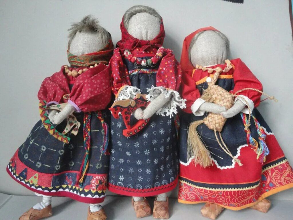 Традиционные народные русские куклы. Народная кукла. Традиционная народная кукла. Тряпичная кукла. Традиционная тряпичная кукла.