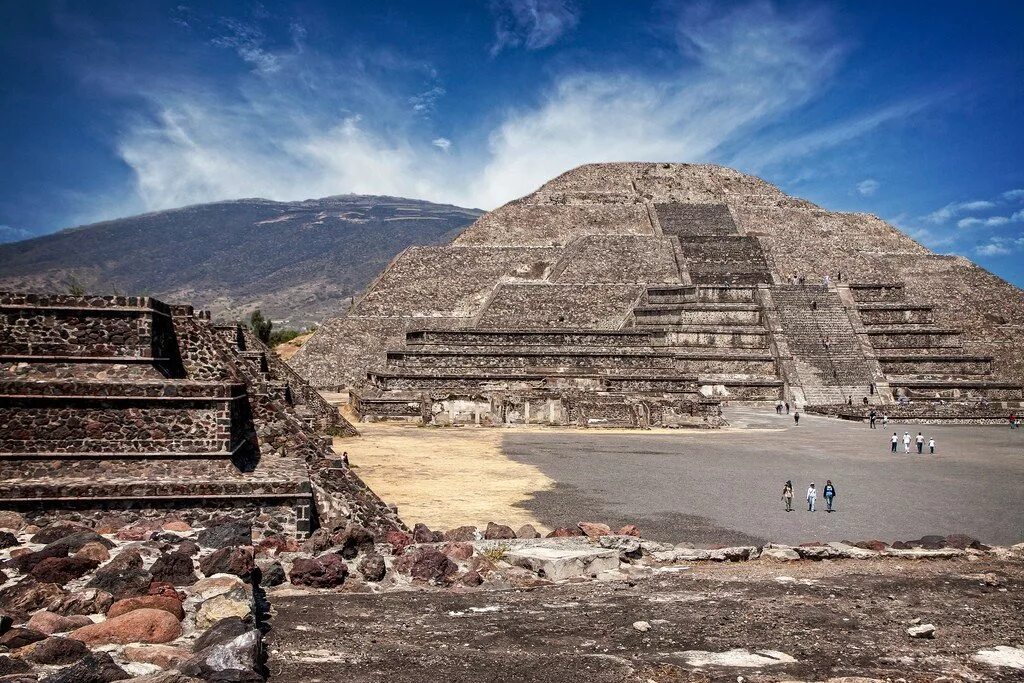 Пирамиды Теуакан Мексика. Мехико Теотиуакан. Пирамиды Теотиуакан. Теотиуакан пирамида солнца. Города страны цивилизации