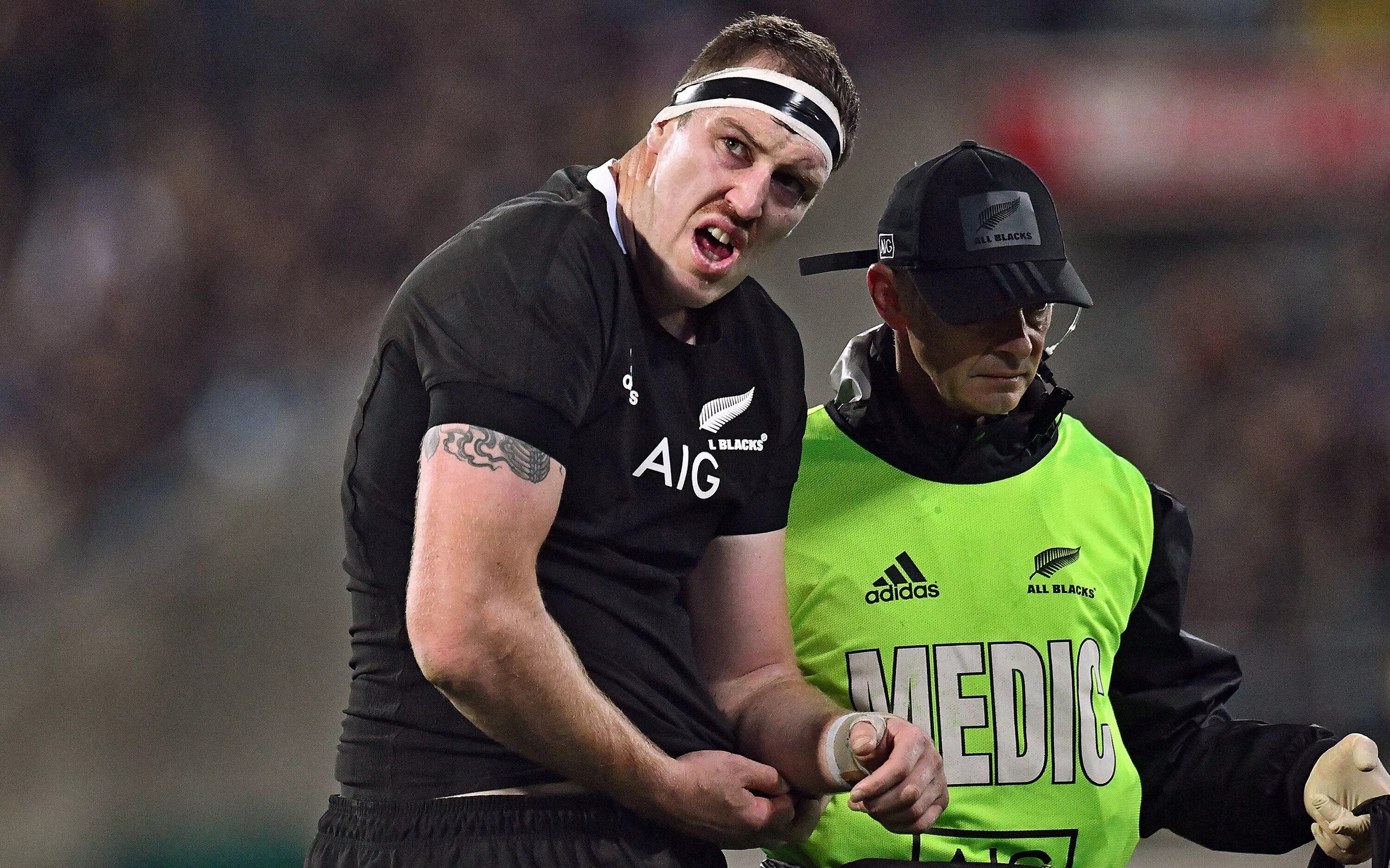 Сэм Уайтлок. Brodie Retallick. Броди Реталлик. Sam Whitelock. Almost back