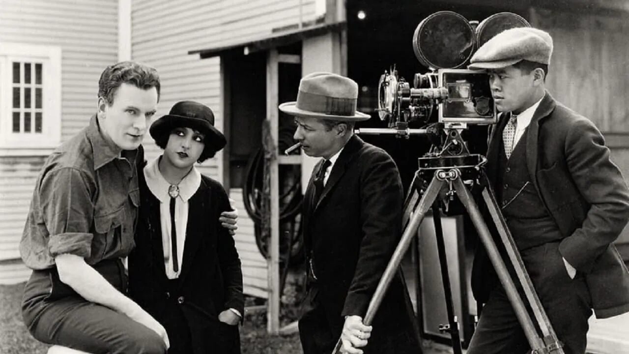 Кинетограф. Российский кинематограф 20 века. Киноискусство. Братья люмьер кинематограф. Мировой кинематограф.