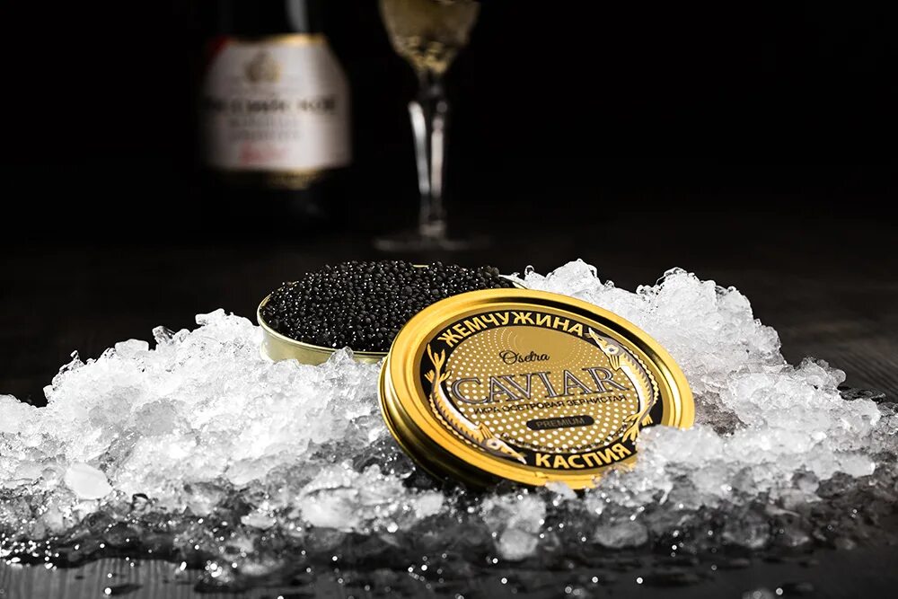 Цена черной икры в россии. Черная икра. Caviar икра. Черная икра Caviar. Астраханская черная икра.