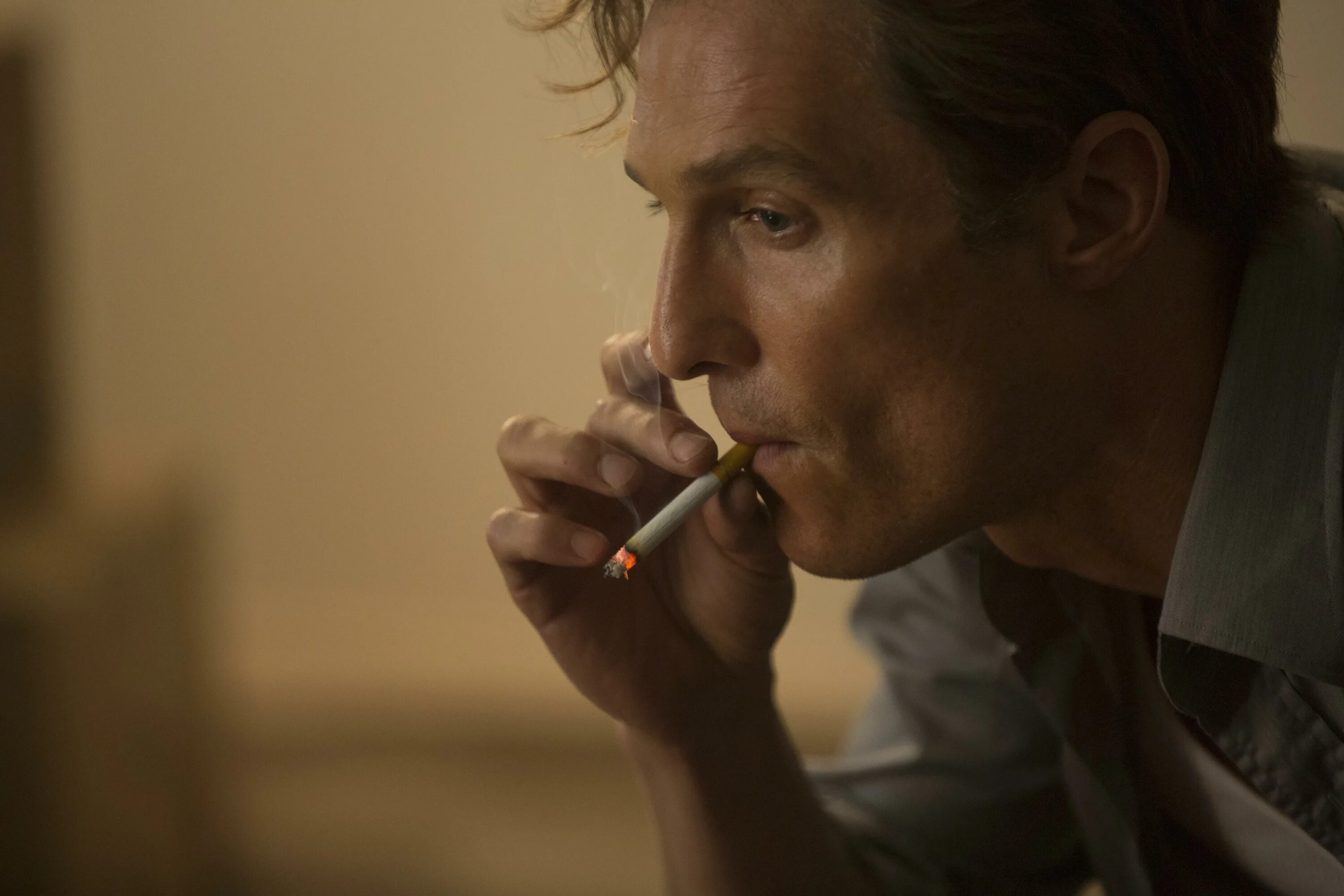 Лучший детектив макконахи. Мэттью макконахи true detective. растин коул. метью макконахи раст коул.
