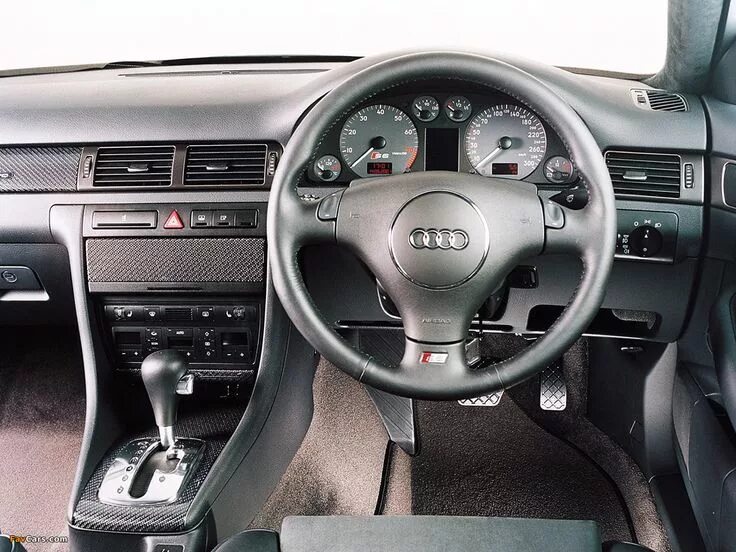 A6 c4 купить. Audi s6 c5. Audi c6 2004 Interior. Audi s6 1999. Ауди s6 1999.