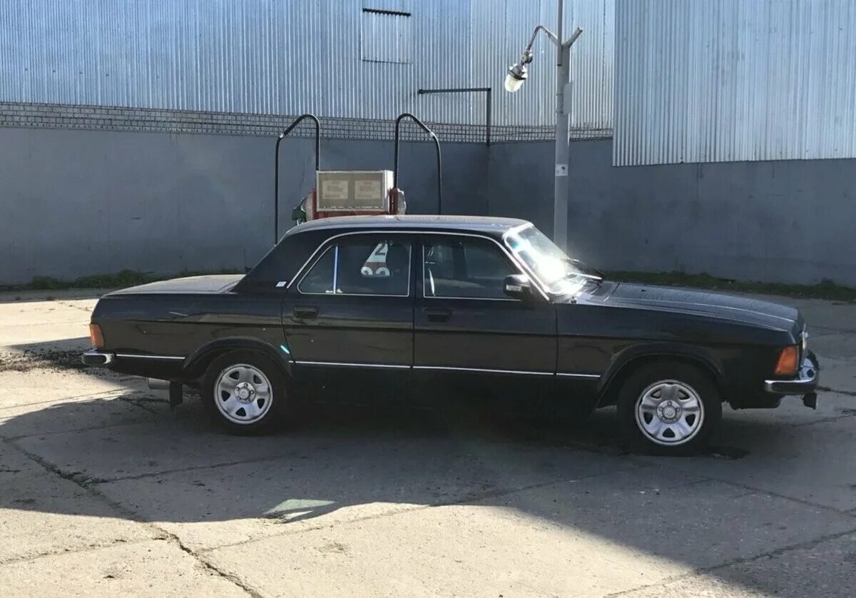 Газ 3102 генеральская. Серебристая газ-3102"волга". Газ 3102 3102. 5. Газ 3102 3102.