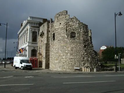 Towered wall