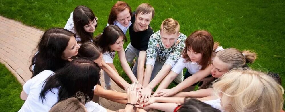 Тренинг на командообразование и сплочение коллектива. Тренинги на сплочение коллектива доу. Тимбилдинг для детей. Сплочение коллектива. Игровые задания на сплочение детского коллектива.
