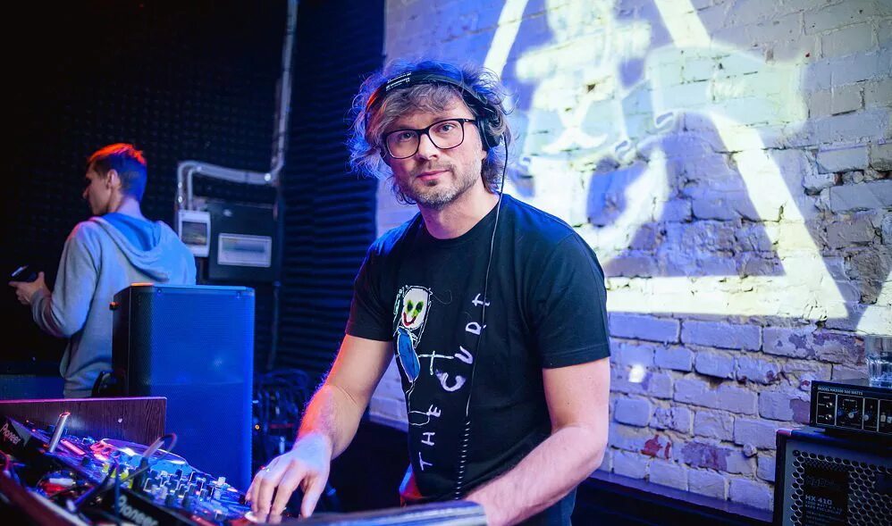 Федя фомин dj. Диджей фомин. Федор фомин. Диджей федора. Диджей федора.