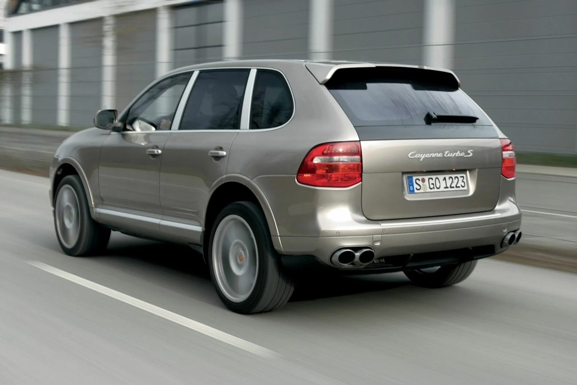 Порше cayenne diesel. Porsche cayenne 2018. Porsche cayenne turbo s 2009. Porsche cayenne turbo 2002. Порше кайен 2016.