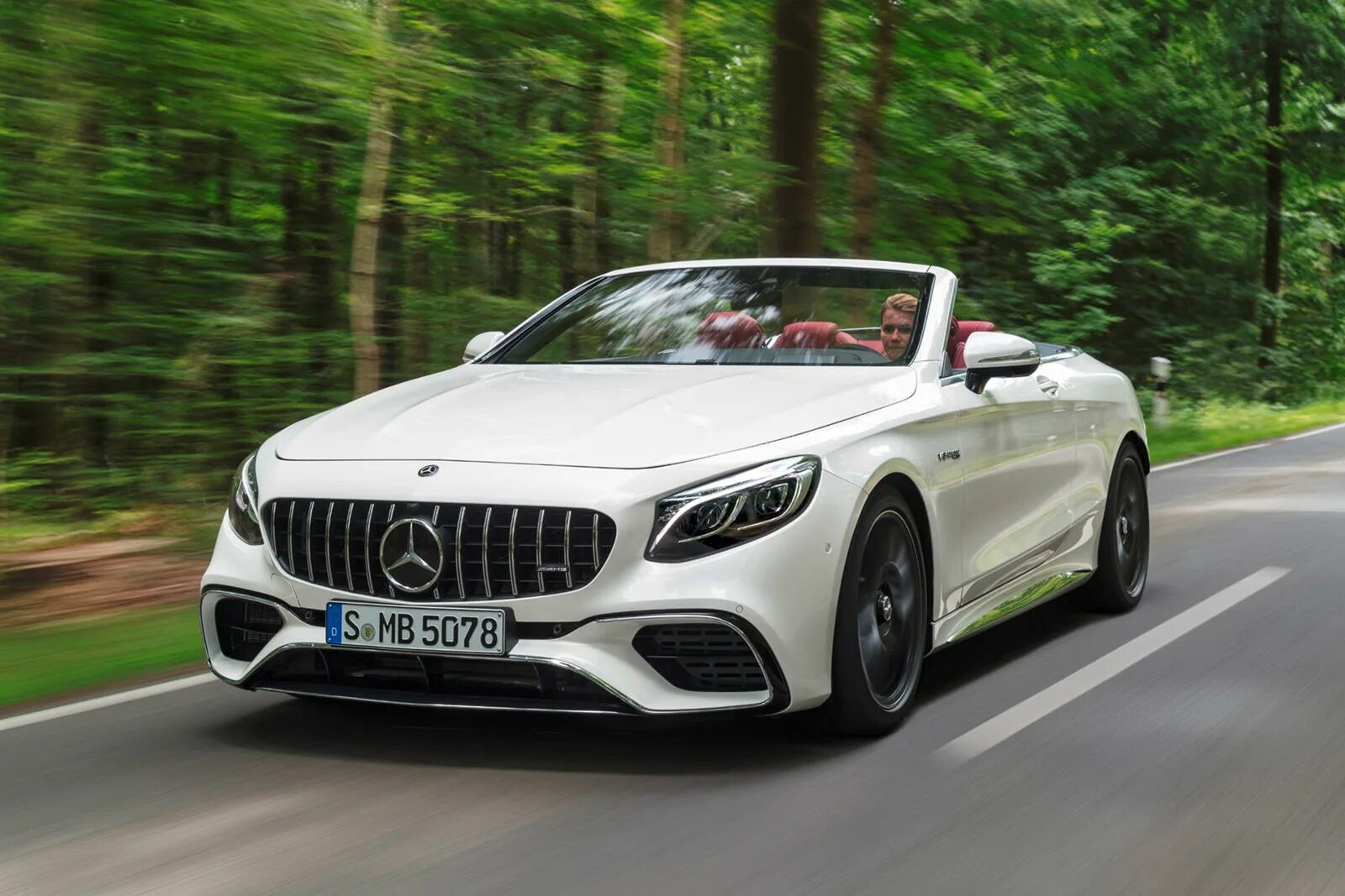 Мерсы 2018. Mercedes AMG s63 Cabriolet. Мерседес Бенц АМГ 63 S. Mercedes s63 AMG Coupe Cabriolet. Мерседес s63 2018.