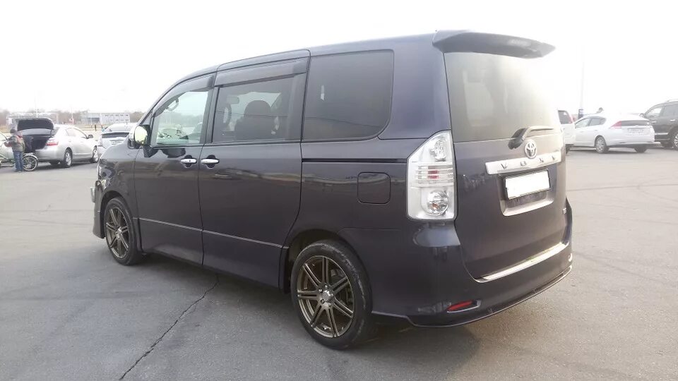 Тойота вокси 2004. Toyota voxy 2003. Тойота вокси 2006. Тойота вокси 2005. Тойота вокси 2004.