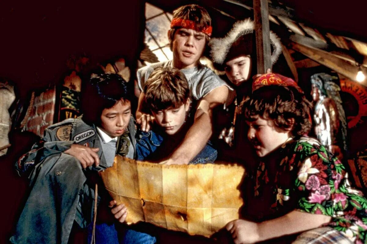 Приключения для детей 6. Балбесы / the Goonies (1985). Шон Эстин балбесы. Джош Бролин балбесы.