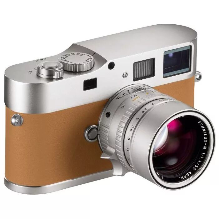 Camera m