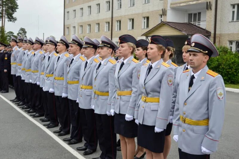 Институты мвд россии екатеринбург. ЕКБ институт МВД. Уральский юридический университет МВД. Уральский юридический институт МВД России в Екатеринбурге. УРЮИ МВД ЕКБ.