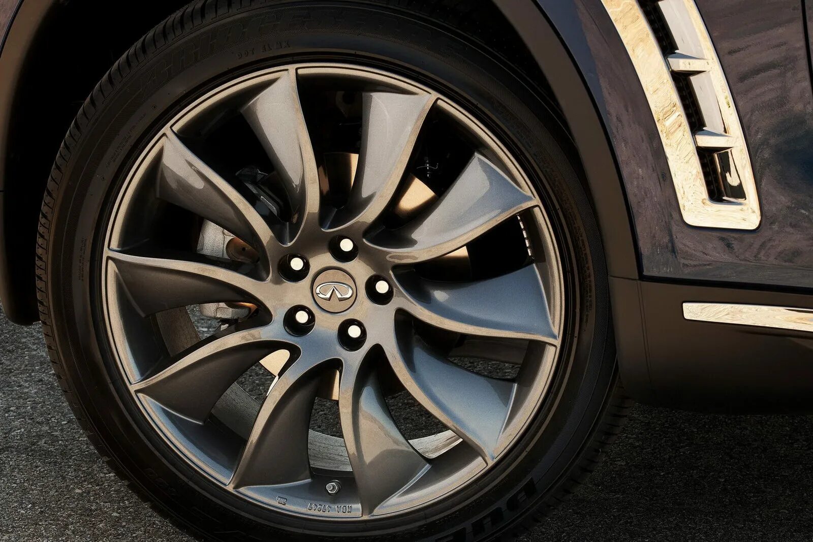 Литые диски инфинити м 56. Оригинальные диски инфинити. Диски infiniti qx80 r22. Диски инфинити r20. Литые диски r21 на инфинити.