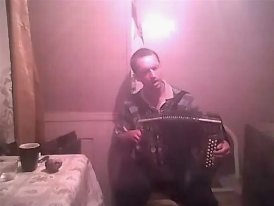 При долине громко пел соловей слушать. В саду при долине данр. При долине громко пел соловей слушать. Надежда тепловодская гай. Громко пел соловей.