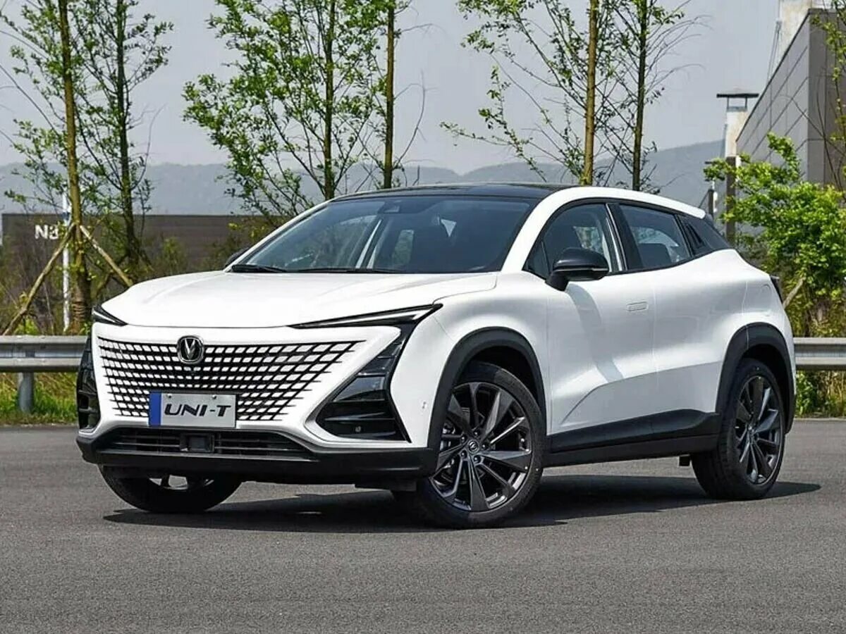 Чанган 35. Марка машины чанган. Новый чанган 2021 unit. Чанган uni t. Чан ган т.