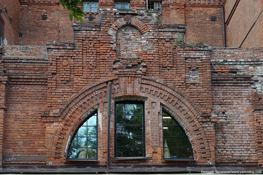 Бадаевский пивоваренный завод. Бадаевский завод Москва. Пивоваренный завод Бадаева Москва. Трёхгорный пивоваренный завод. Пивзавод москва