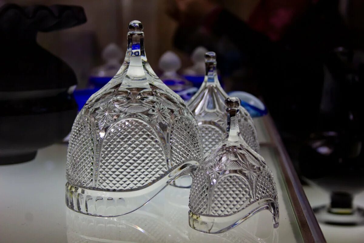 Гусь хрустальный парковки. Автосервис в гусь хрустальном. Магазин автозапчастей ваз. Кц алмаз гусь-хрустальный. Гусь в машине.