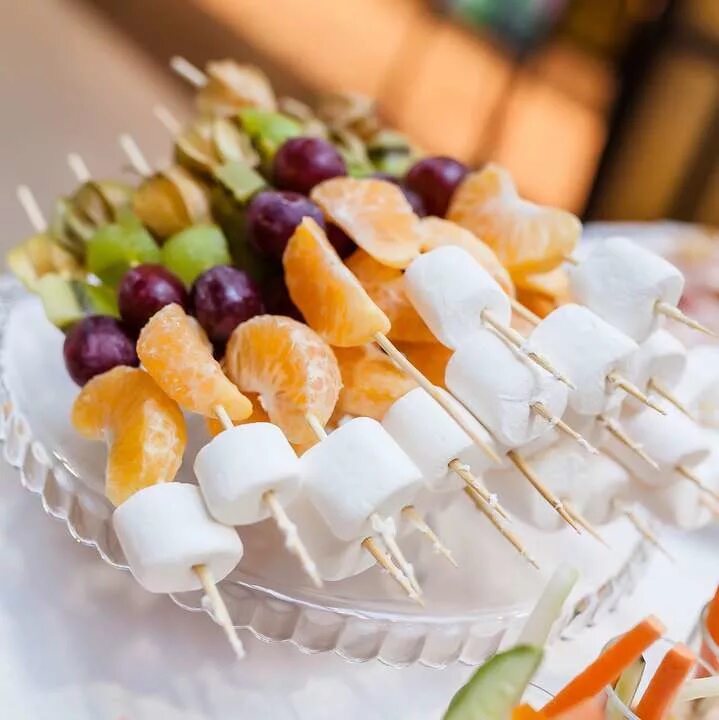 сладкие закуски. сладости для фуршета. сладкие закуски. рецепты сладких закусок. рецепты сладких закусок.