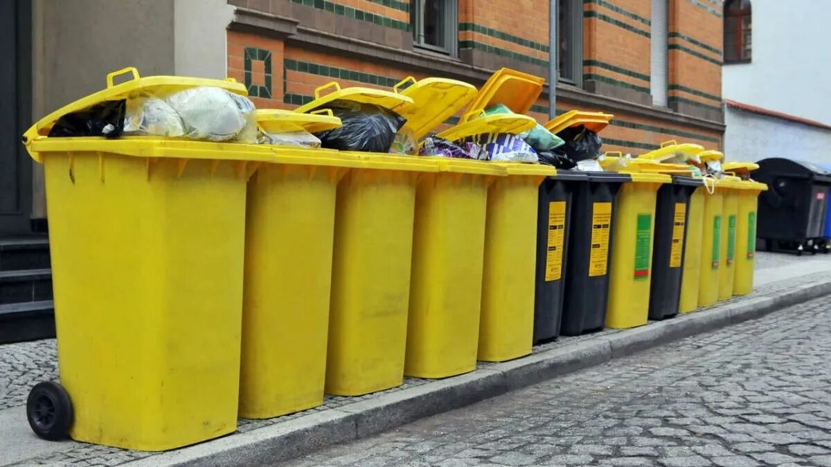 Отходы класса б. Мешки для утилизации отходов класса б желтые. Утилизация отходов класса б. Желтый бак для сортировки мусора. Пакет для утилизации мед отходов 500х600.